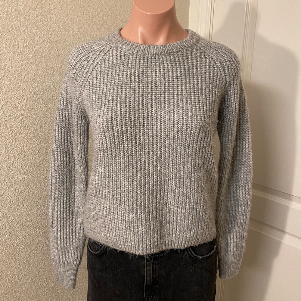 Brandy Melville Knit Sweater OS